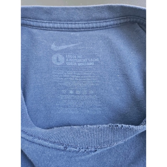 90s NIKE Huge Swoosh Distressed T-Shirt Vintage  XL Navy Blue Thrashed - Picture 6 of 13